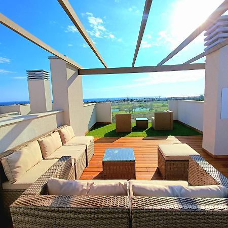Nuevo Atico Toyo. Vistas Al Mar, Terraza, Solarium, Piscina, A/A, Wifi Y Garaje Apartman El Toyo Kültér fotó