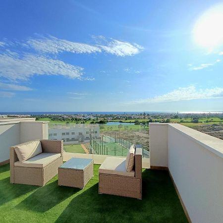 Nuevo Atico Toyo. Vistas Al Mar, Terraza, Solarium, Piscina, A/A, Wifi Y Garaje Apartman El Toyo Kültér fotó