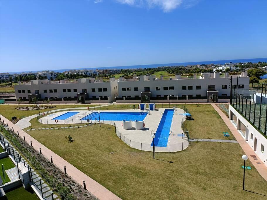 Nuevo Atico Toyo. Vistas Al Mar, Terraza, Solarium, Piscina, A/A, Wifi Y Garaje Apartman El Toyo Kültér fotó