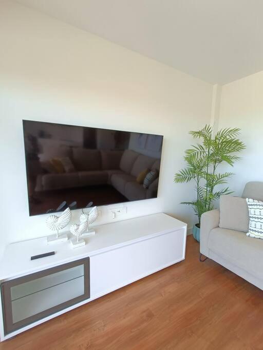 Nuevo Atico Toyo. Vistas Al Mar, Terraza, Solarium, Piscina, A/A, Wifi Y Garaje Apartman El Toyo Kültér fotó