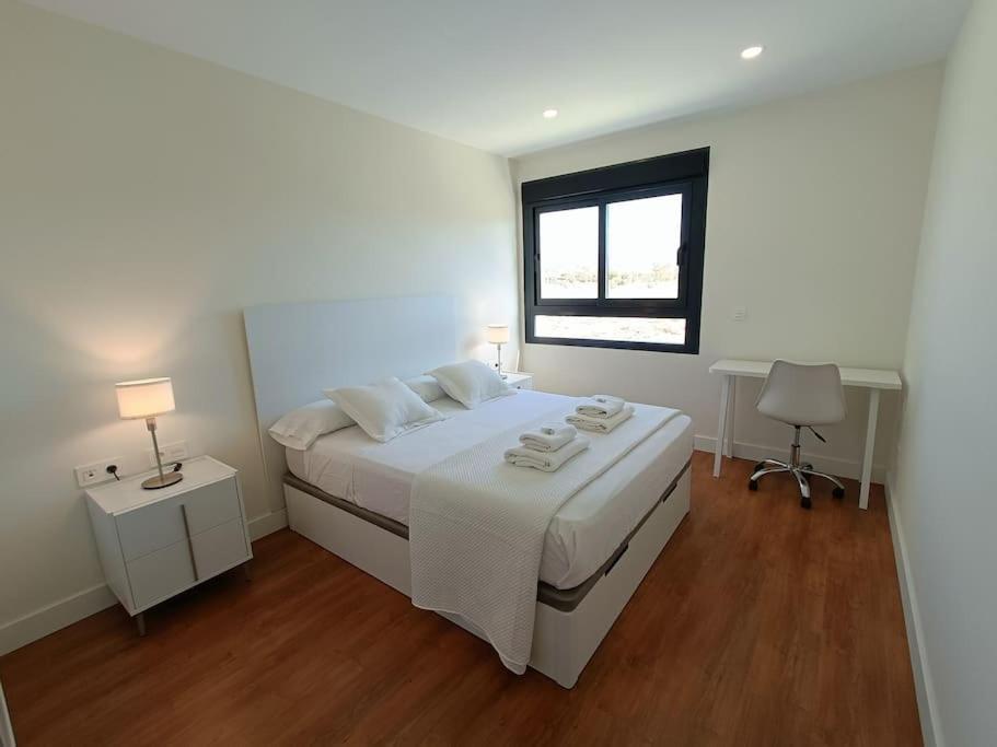Nuevo Atico Toyo. Vistas Al Mar, Terraza, Solarium, Piscina, A/A, Wifi Y Garaje Apartman El Toyo Kültér fotó